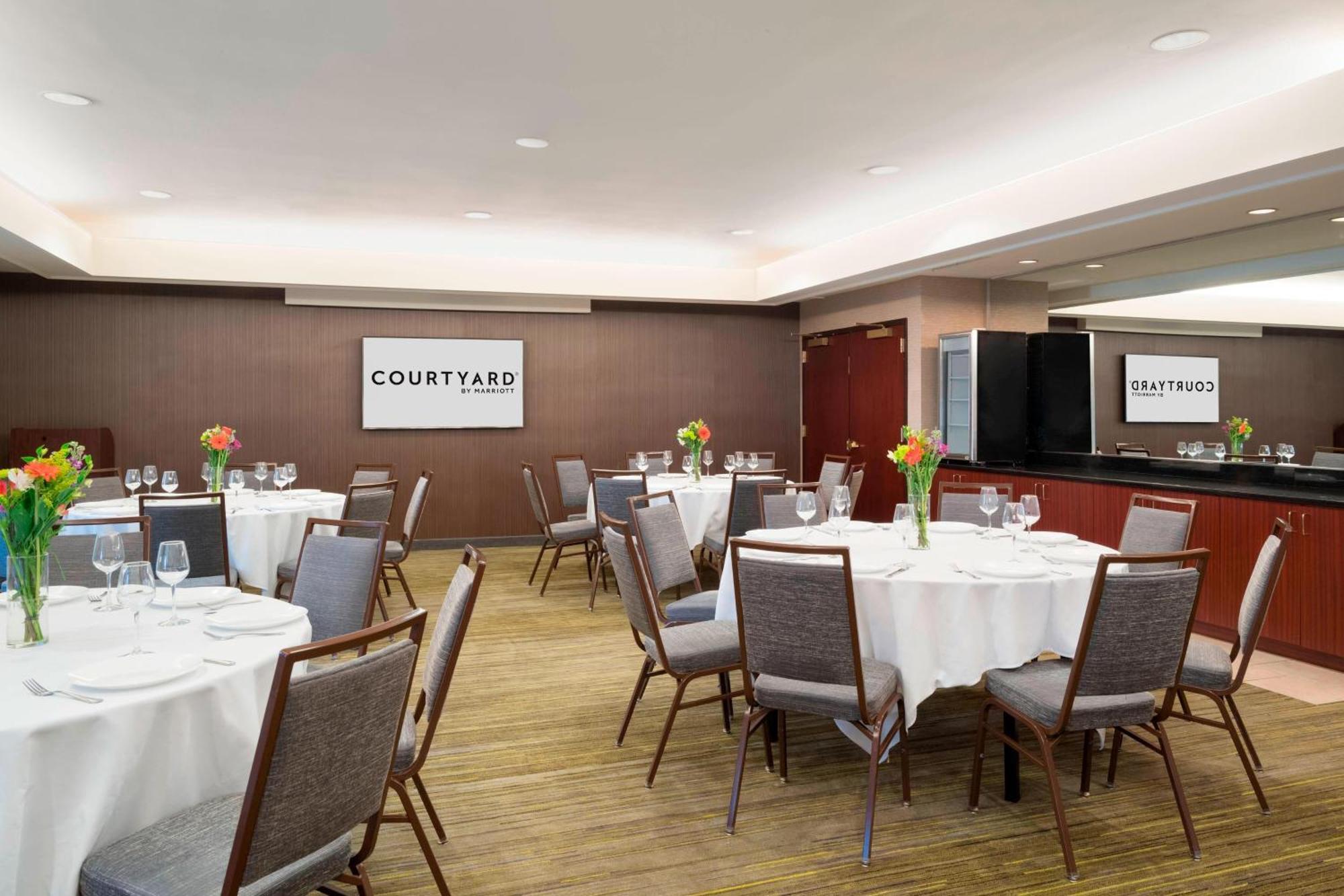 Courtyard By Marriott Принстон Экстерьер фото