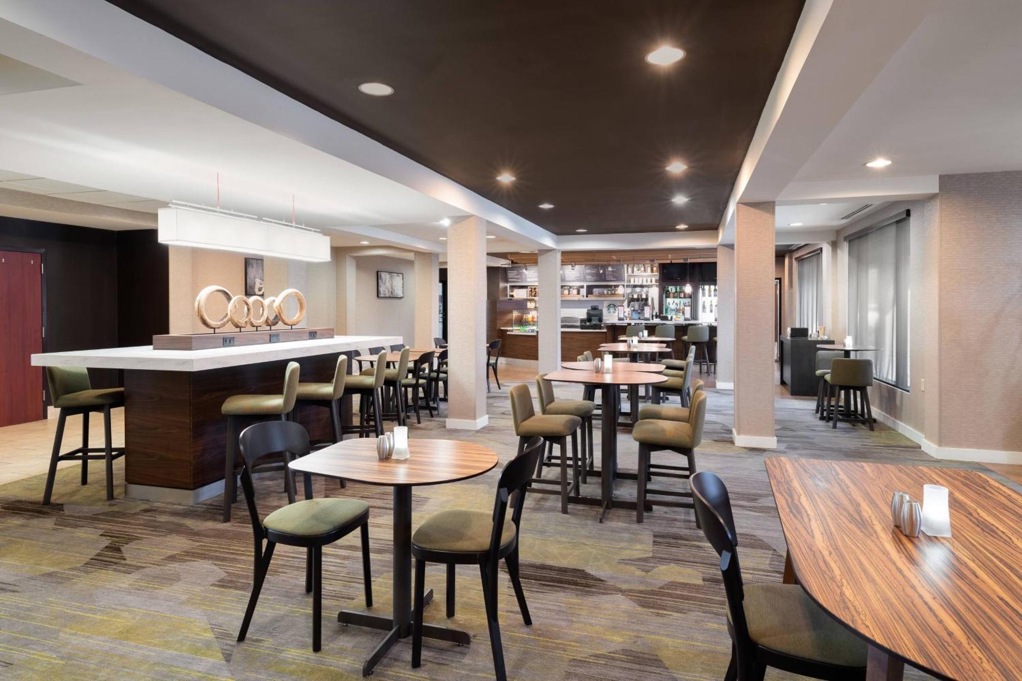 Courtyard By Marriott Принстон Экстерьер фото