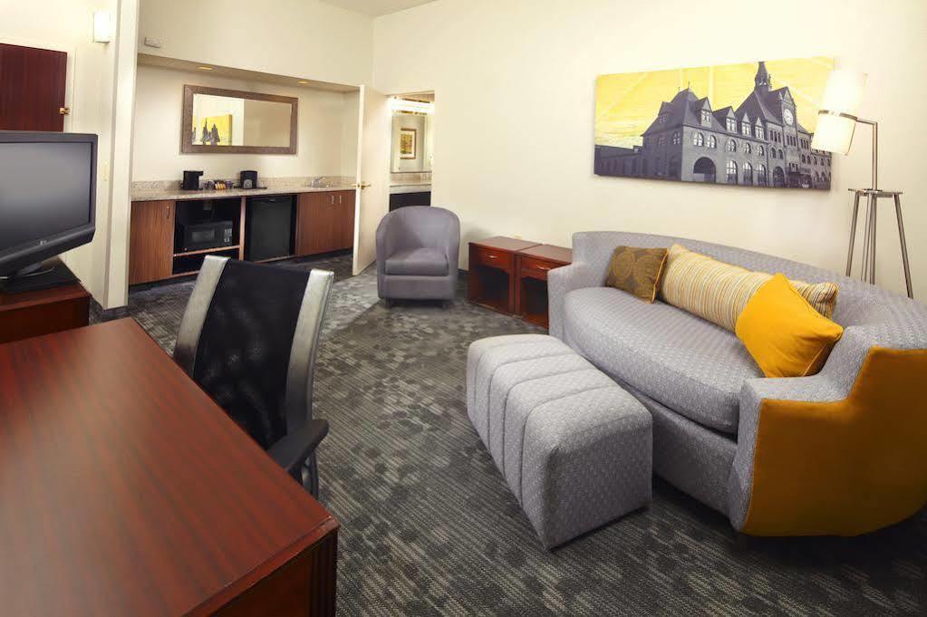 Courtyard By Marriott Принстон Экстерьер фото